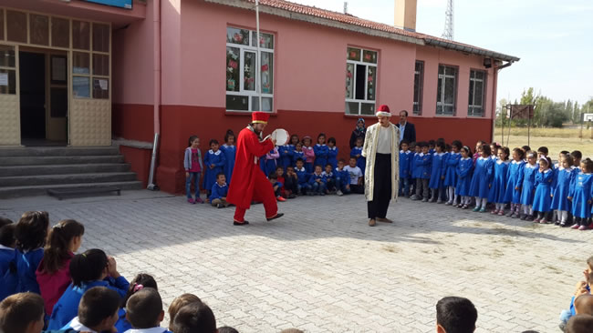 Karkın Atatürk İlkokulu